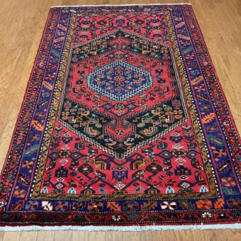 Persian Hand-knotted Tribal Hamadan Wool Rug (4'5 x 6'10)
