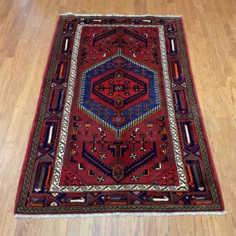 Persian Hand-knotted Tribal Hamadan Wool Rug (4'5 x 6'10)