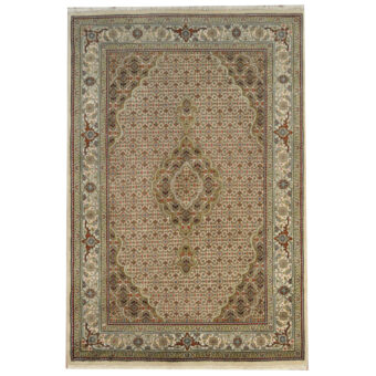 Indo Hand-knotted Tabriz Wool Rug (4'7 x 7')