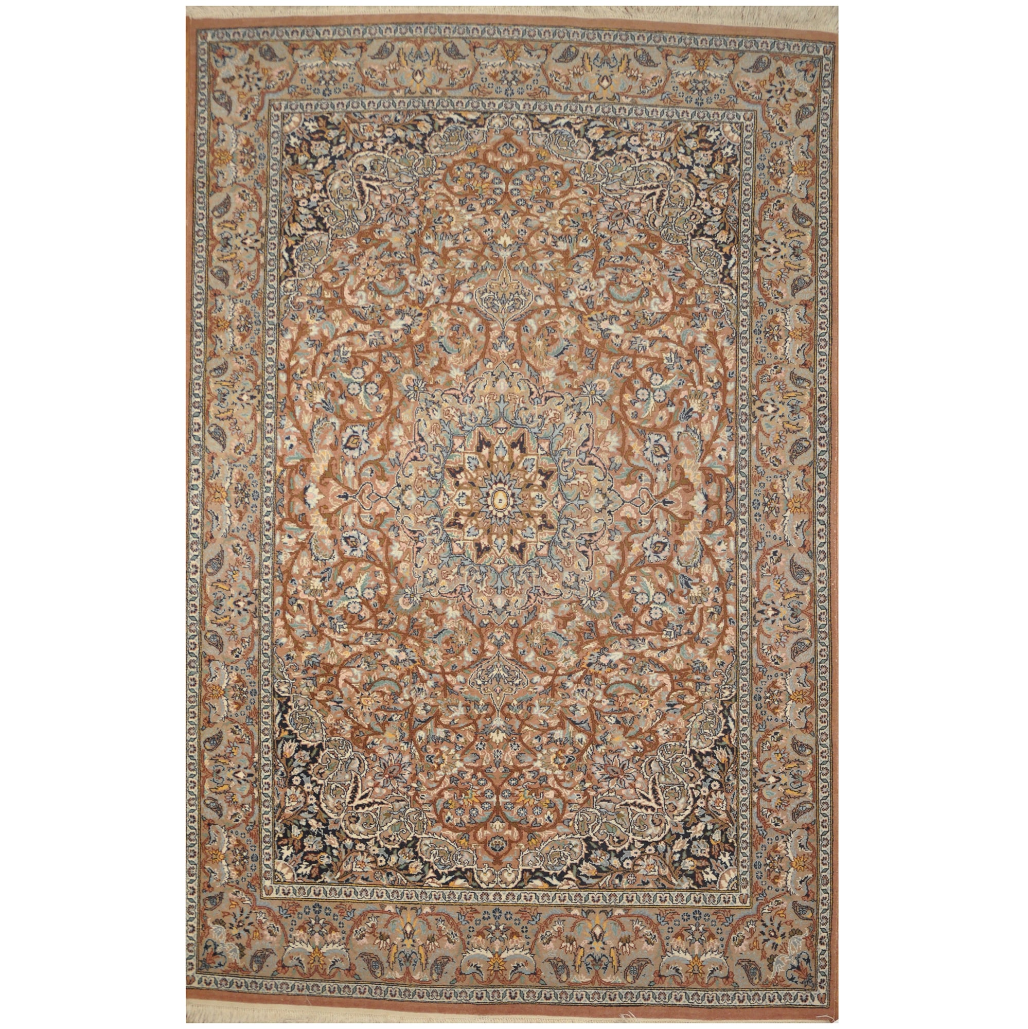 Pak-Persian Hand-knotted Tabriz Wool Rug (4'6 x 7')