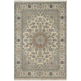 Indo Hand-knotted Nain Wool Rug (4'8 x 6'10)