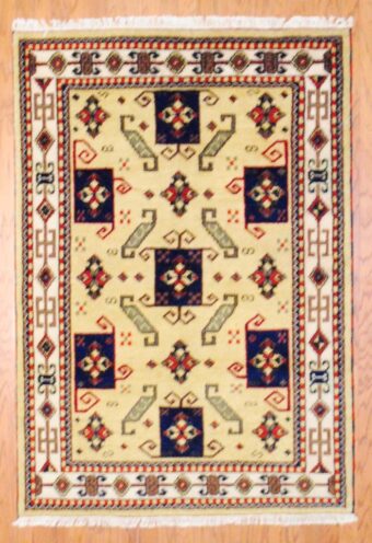 Indo Hand-knotted Kazak (4'8 x 6'9)