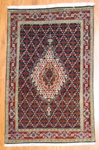 Persian Hand-knotted Fish Design Tabriz (3'2 x 4'11)