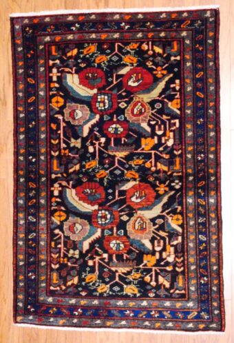 Persian Hand-knotted Hamadan (3'6 x 5'3)