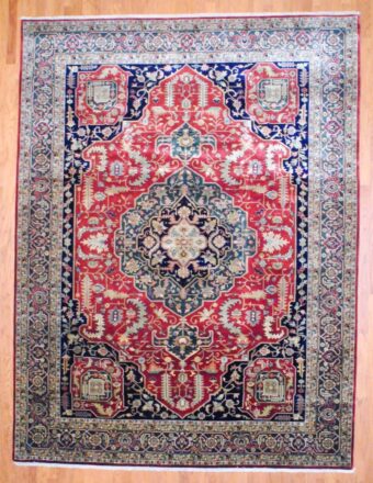 Indo Hand-knotted Heriz (9' x 12')