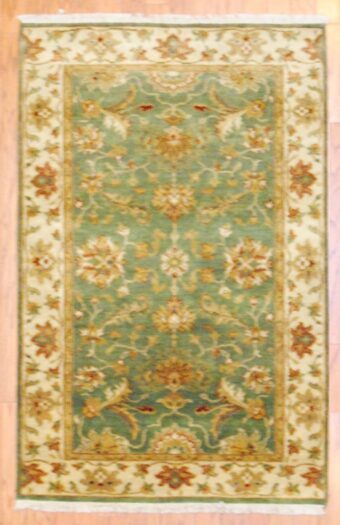 Indo Hand-knotted Mahal (3'2 x 4'11)
