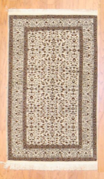 Turkish Hand-knotted Kaisari (3' x 5')