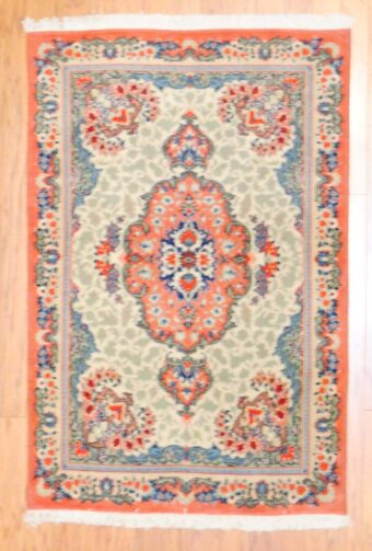 Persian Hand-knotted Tabriz (2'10 x 4'5)