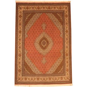 Persian Hand-knotted Fish Tabriz (6'7 x 9'9)