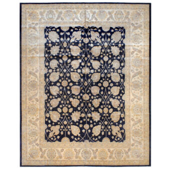 Afghan Hand-knotted Vegetable Dye Wool Rug (12'4 x 15')