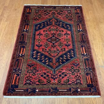 Persian Hand-knotted Hamadan Wool Rug (4'5 x 6'9)
