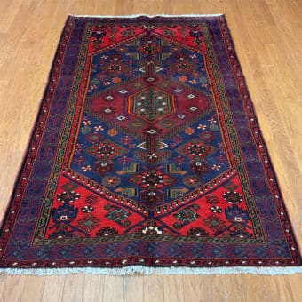 Persian Hand-knotted Hamadan Wool Rug (4'3 x 6'5)