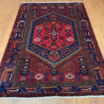 Persian Hand-knotted Hamadan Wool Rug (4'3 x 6'5)