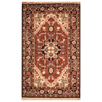Indo Hand-knotted Heriz Wool Rug (3'2 x 5')
