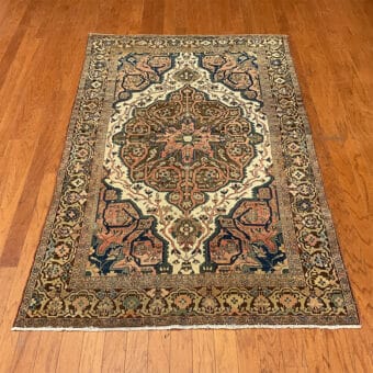 1880s Antique Handmade Persian Farahan Wool Rug (4'2" x 6'7")