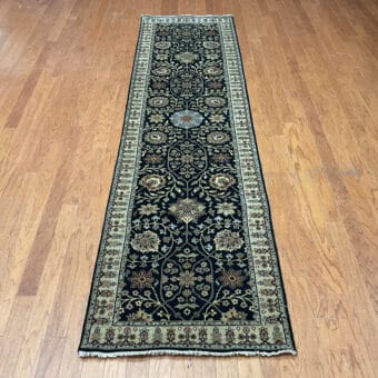 HERAT ORIENTAL Hand-knotted Indo Tabriz Wool Runner (2'6 x 9'9)