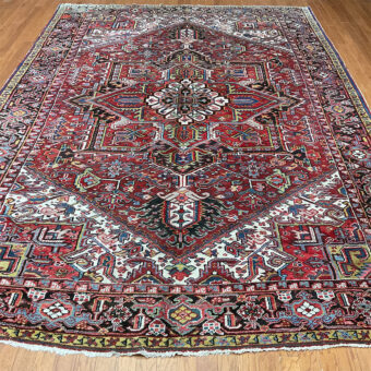 Persian Hand-knotted Antique 1900's Heriz Wool Rug (8'9 x 12'1)