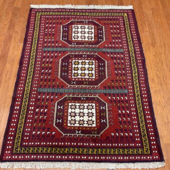Persian Hand-knotted Kurdish Wool Rug (4' x 5'6)