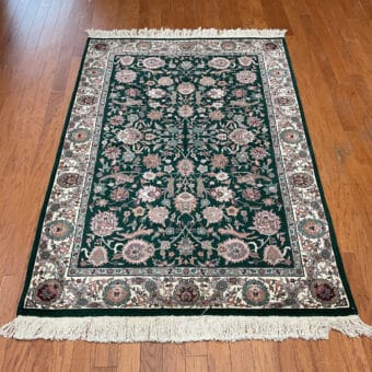 Indo Hand-knotted Kashan Wool Rug (4' x 6')