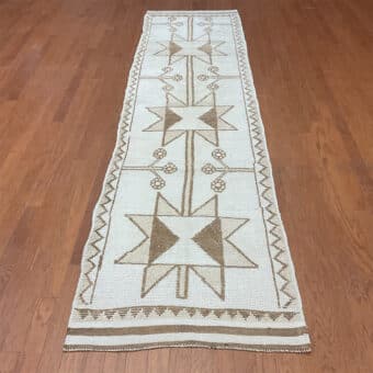 Turkish Hand-knotted Oushak Wool Runner (3' x 11'9)