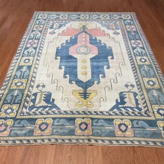 Turkish Hand-knotted Oushak Wool Rug (7'4 x 10'8)