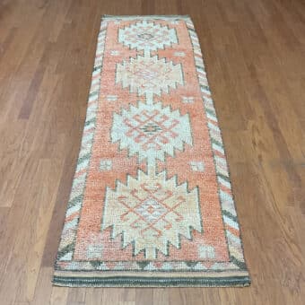 Turkish Hand-knotted Oushak Wool Runner (3' x 9'9)