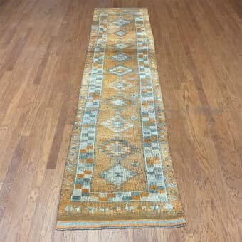 Turkish Hand-knotted Oushak Wool Runner (2'9 x 10'2)