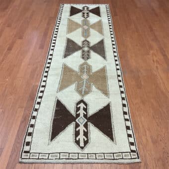 Turkish Hand-knotted Oushak Wool Runner (3'4 x 11'4)
